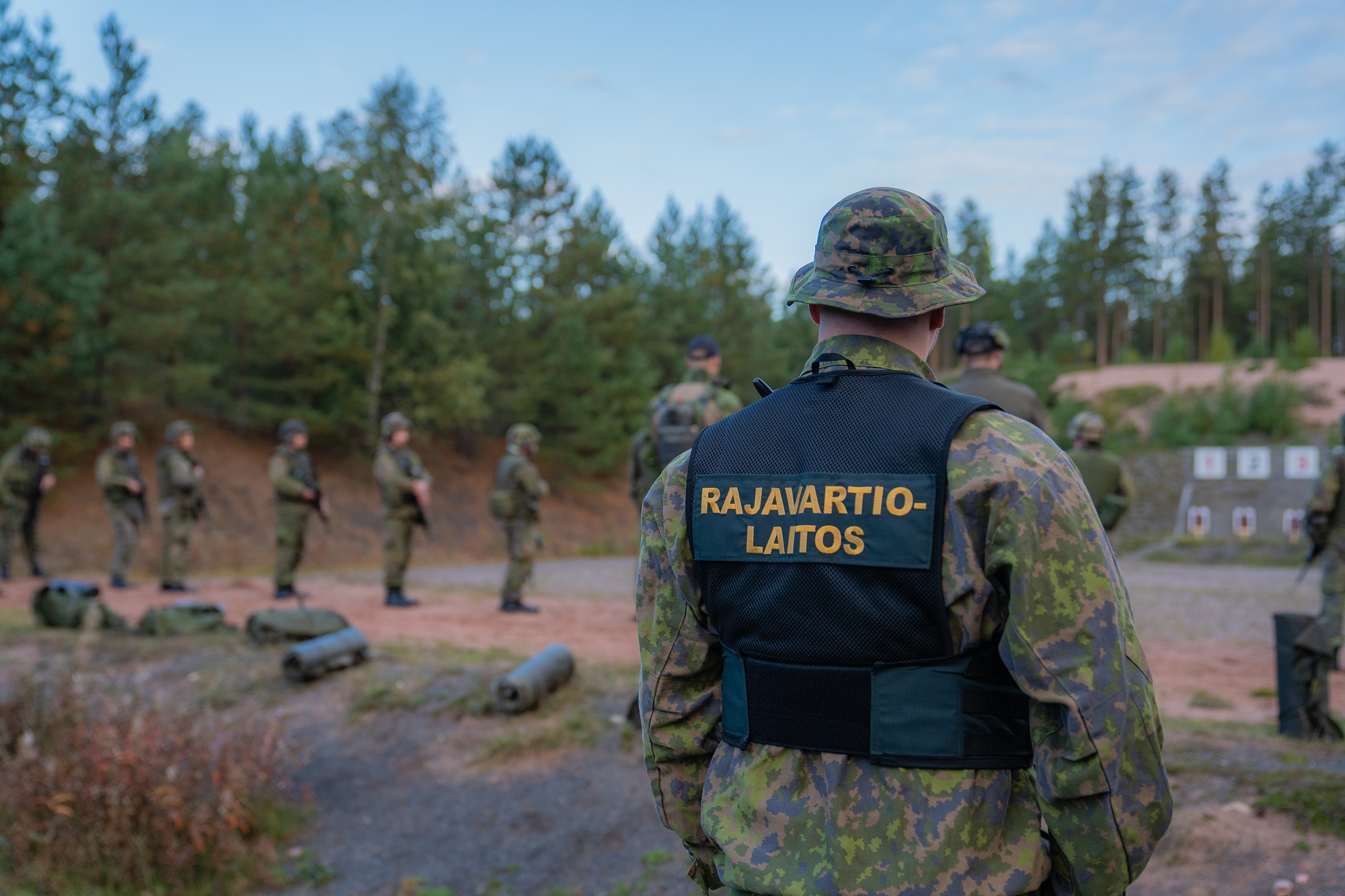 Länsi-Suomen Merivartioston Kertausharjoitukset Saavat Reserviläisiltä ...